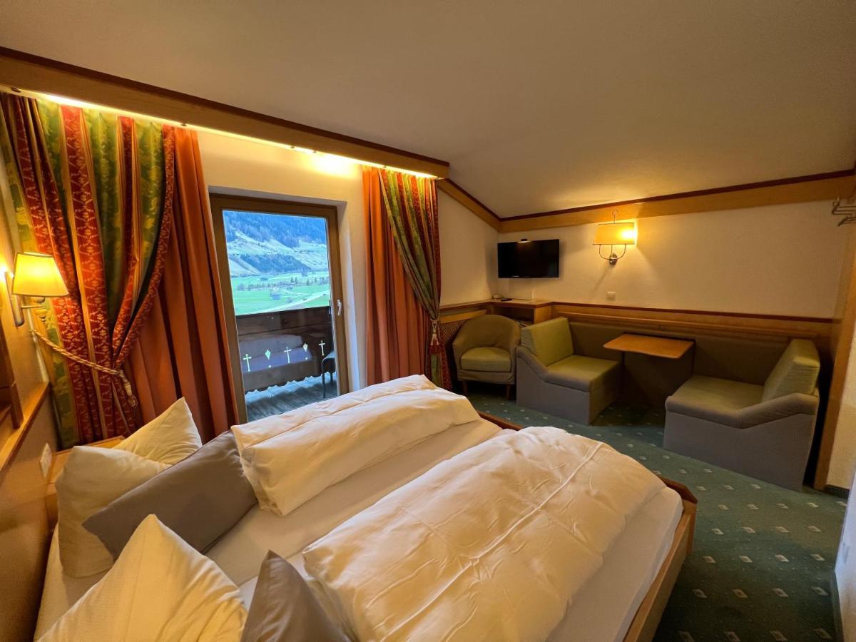 Hotel Ladestatthof à Neustift im Stubaital Extérieur photo