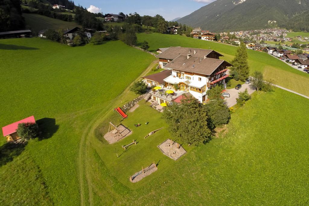 Hotel Ladestatthof à Neustift im Stubaital Extérieur photo