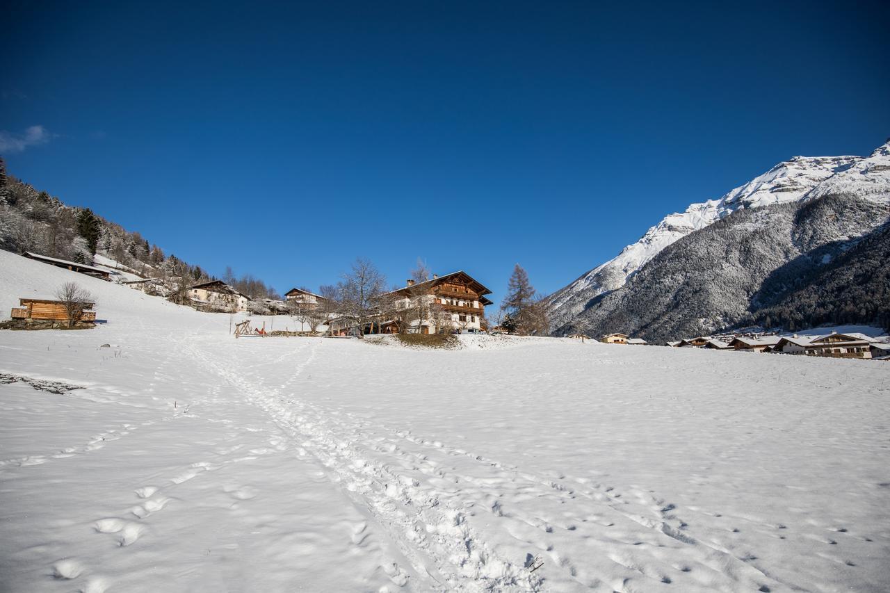 Hotel Ladestatthof à Neustift im Stubaital Extérieur photo
